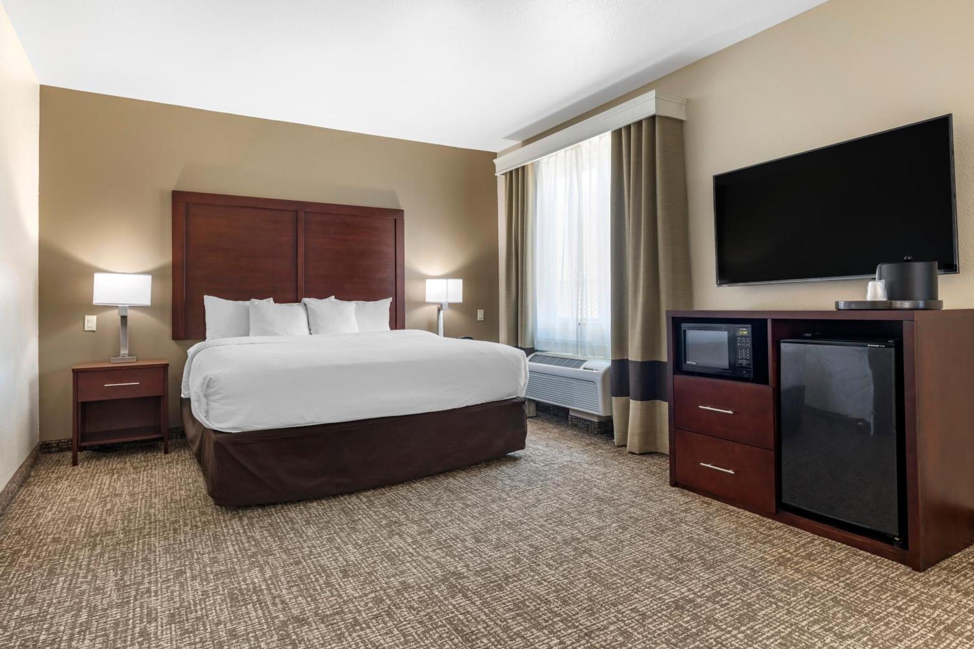 Comfort Inn & Suites Near Lake Lewisville Corinth Стая снимка