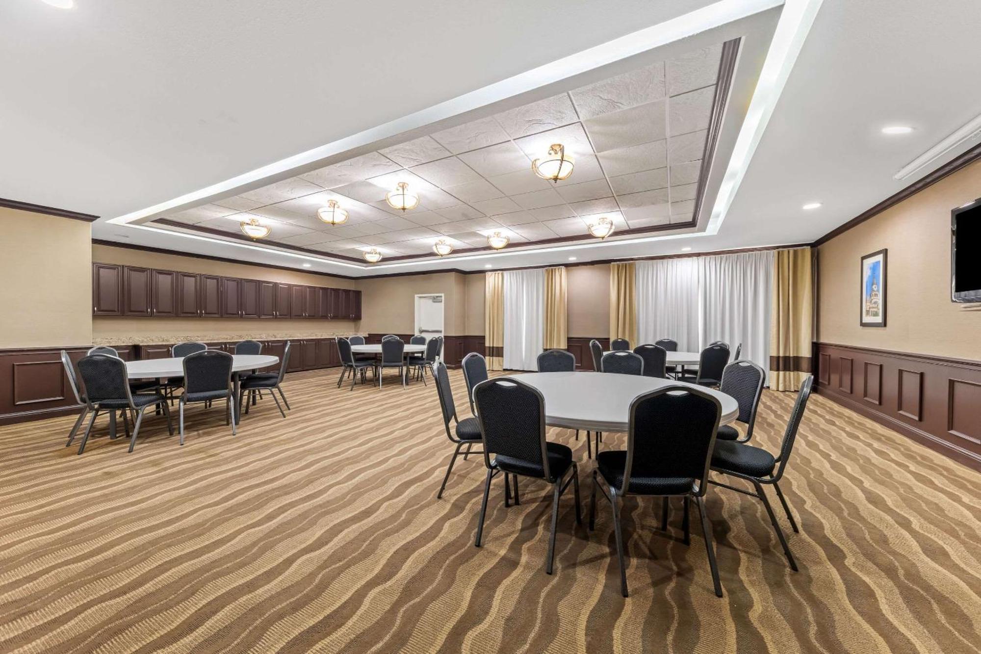 Comfort Inn & Suites Near Lake Lewisville Corinth Екстериор снимка