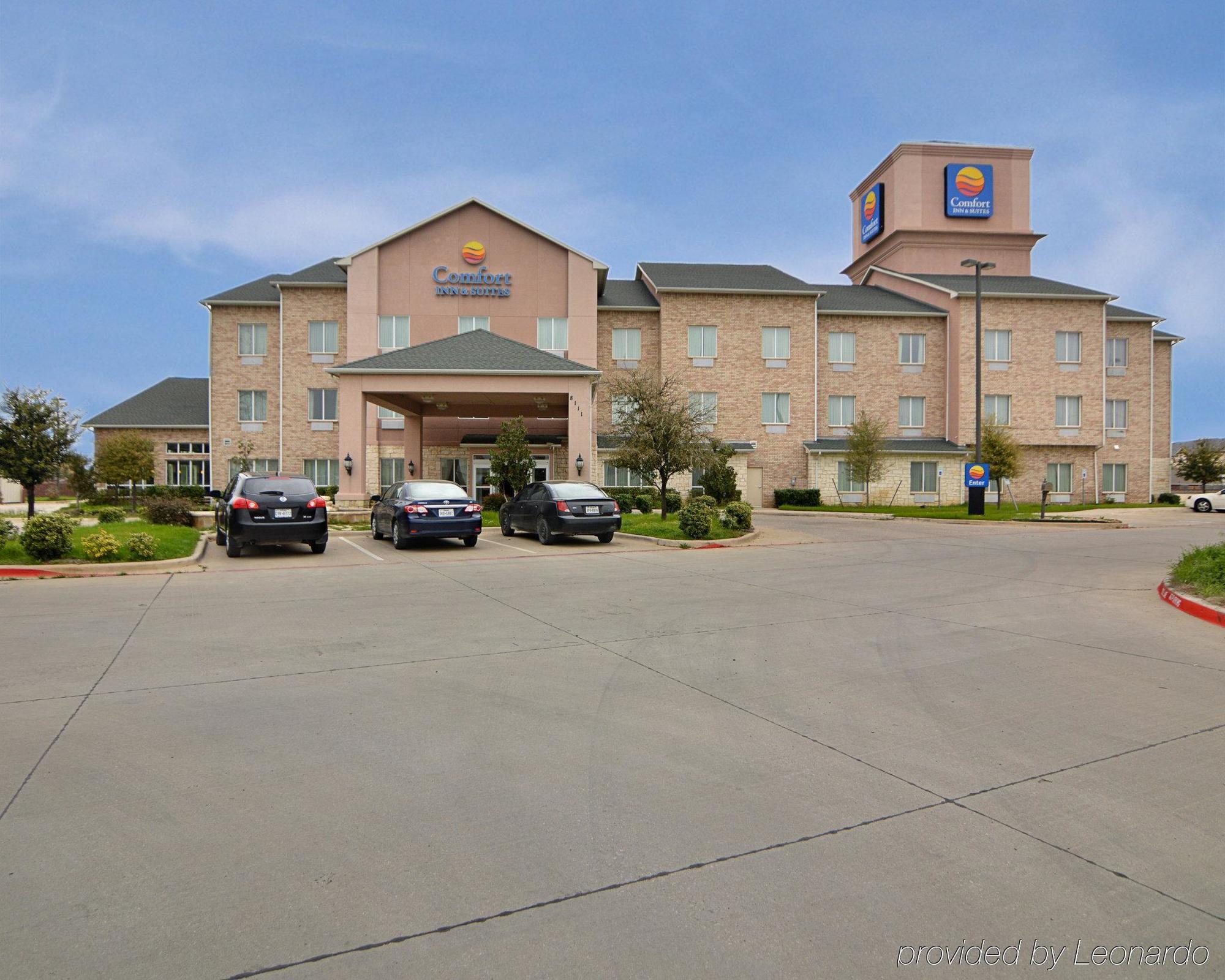 Comfort Inn & Suites Near Lake Lewisville Corinth Екстериор снимка